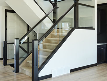 glass railing supply contractor